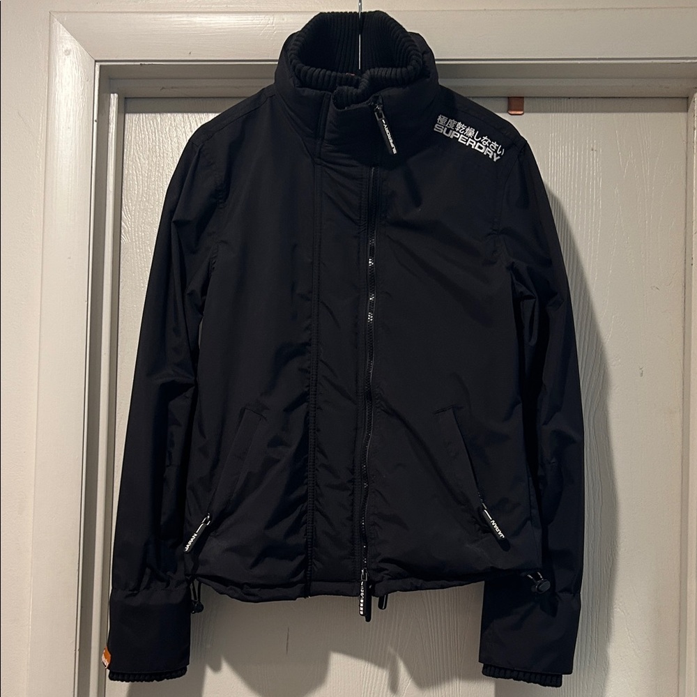 Superdry Women’s Black Windbreaker / Rain Jacket